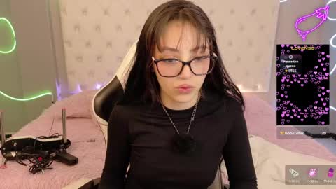 Megan  online show from March 4, 4:40 am