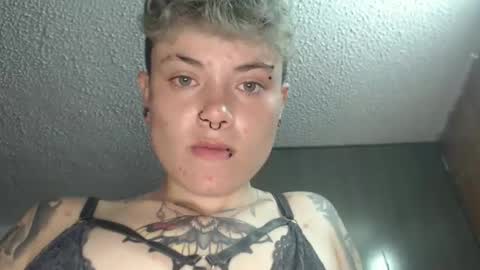 Megan and sophi online show from March 28, 11:59 pm