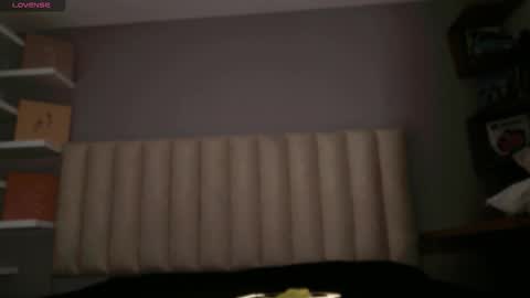 Snapshot of megan_moore__ chatting on February 2, 12:37 pm online show from February 2, 12:37 pm