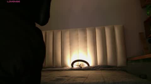 Snapshot of megan_moore__ chatting on February 27, 12:38 pm online show from February 27, 12:38 pm