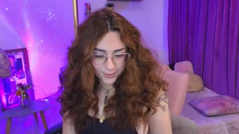                 Laura                 online show from March 6, 11:45 pm