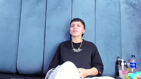 megan_thompsonn_ online show from March 27, 2:50 am