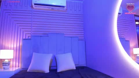 Jazmin  online show from March 11, 6:41 pm