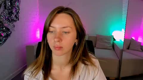 Megan online show from June 9, 5:08 am