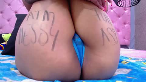 Snapshot of megann_boobs chatting on February 1, 8:58 pm Megan online show from February 1, 8:58 pm