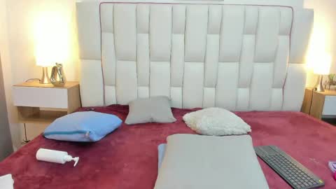 Megan Queen online show from May 11, 2:45 pm
