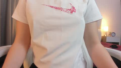 Megan Queen online show from July 1, 12:07 pm