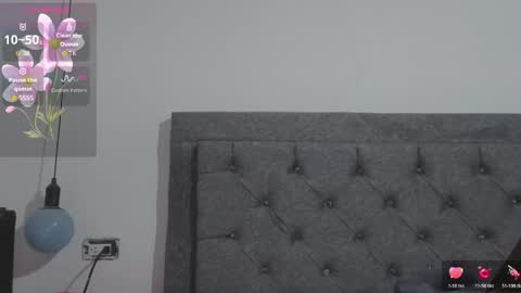 Meghan  online show from April 2, 9:23 pm