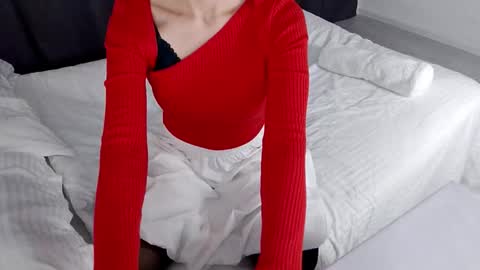 Mei online show from February 11, 11:15 am