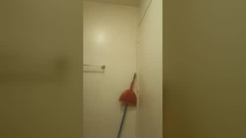 Snapshot of mel_hart_jr chatting on June 30, 8:37 am mel_hart_jr online show from June 30, 8:37 am