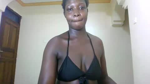 melanie_bae1 online show from July 18, 1:48 pm