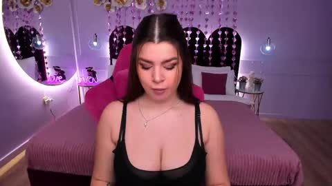 Melanie online show from February 11, 5:23 am