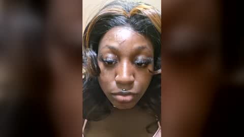 melanin_monroe333 online show from May 29, 11:47 pm