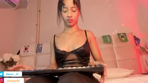 Snapshot of melany__8 chatting on June 24, 12:59 pm melany online show from June 24, 12:59 pm