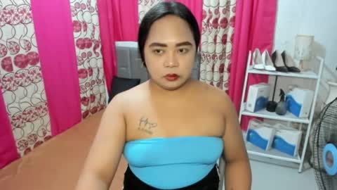 melayfoxx online show from June 3, 4:59 am
