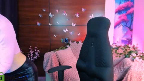 Melisa online show from January 4, 8:59 pm