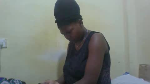 melisah254 online show from February 20, 6:37 am