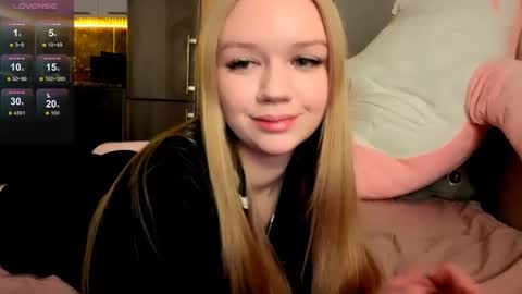 Mel or Lissa 3 Welcome here online show from June 21, 8:11 pm