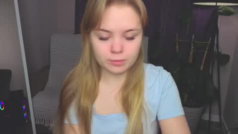 Snapshot of melissa_199 chatting on January 8, 5:43 am Sophia online show from January 8, 5:43 am