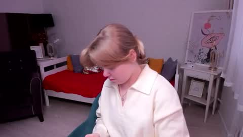 Snapshot of melissa_199 chatting on February 25, 4:22 am Sophia online show from February 25, 4:22 am