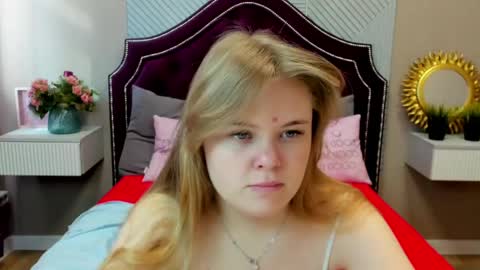Sophia online show from May 7, 5:35 am