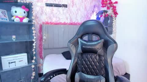 melissa___saenz online show from May 26, 12:23 pm