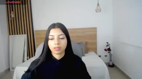 Snapshot of melissa_lenox chatting on June 18, 12:20 pm melissa_lenox online show from June 18, 12:20 pm