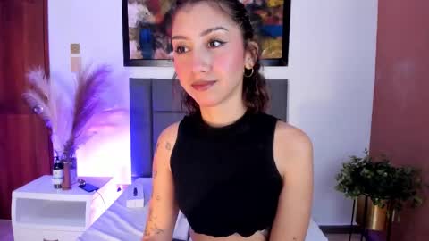 Melissa online show from February 19, 6:15 pm