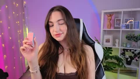 Melissa online show from May 21, 3:24 am