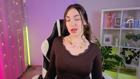 Melissa online show from May 24, 9:14 am