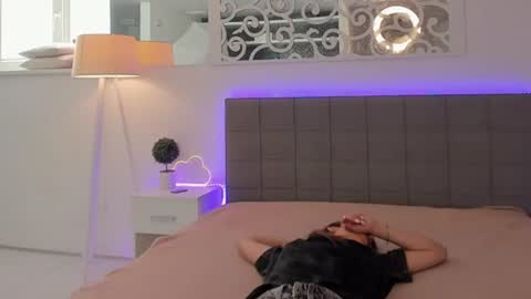 MelissaCrayzy online show from June 28, 5:35 am