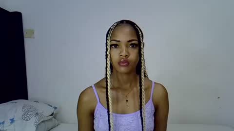 Snapshot of melissah_hot chatting on July 17, 7:15 am melissah_hot online show from July 17, 7:15 am