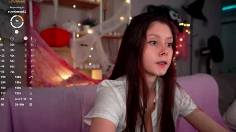 Snapshot of melissaxcbx chatting on October 31, 1:56 pm NEXT STREAM in 7 3gmt--- online show from October 31, 1:56 pm