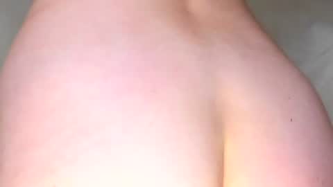 Snapshot of melmooon chatting on July 4, 10:05 pm MelMooon online show from July 4, 10:05 pm