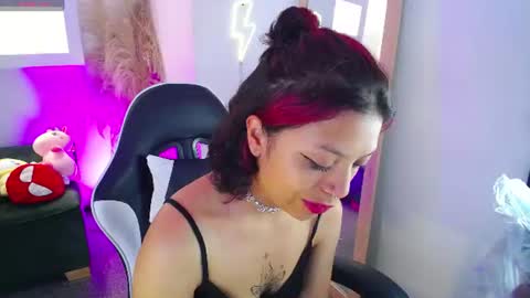 melody701583as online show from July 17, 12:23 pm