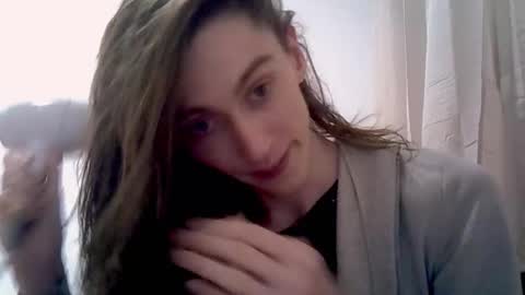 Melody online show from February 21, 8:10 pm