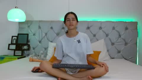 Luisa Castro online show from June 30, 7:15 pm