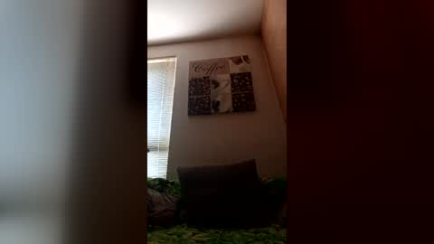 menlav72 online show from June 28, 4:24 pm
