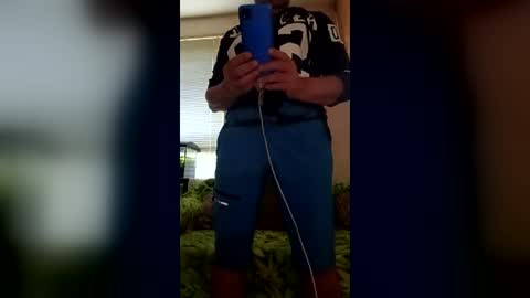 menlav72 online show from July 10, 5:59 pm