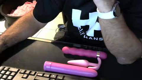 Snapshot of mentosgum chatting on December 13, 7:53 pm mentosgum online show from December 13, 7:53 pm