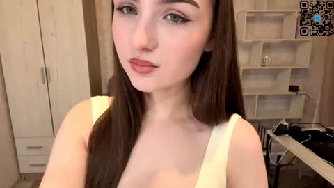 Rina online show from October 19, 6:30 pm