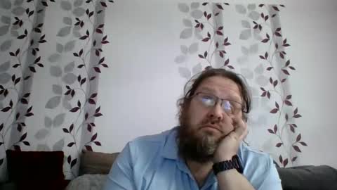 ask me online show from February 10, 8:07 am