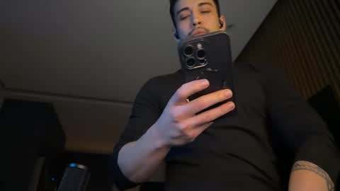 Snapshot of mettew22cm chatting on June 12, 9:14 pm mettew22cm online show from June 12, 9:14 pm