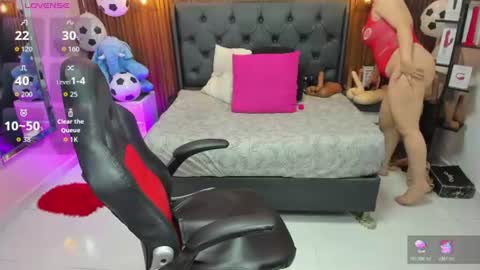 Snapshot of meylagia chatting on June 18, 3:07 am meylagia online show from June 18, 3:07 am