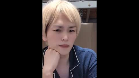 Snapshot of mgnhiroyuki chatting on June 22, 4:04 pm mgnhiroyuki online show from June 22, 4:04 pm