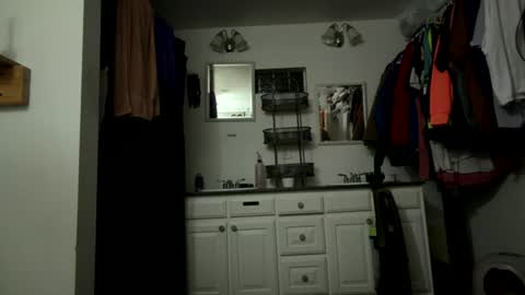 mharrison0033 online show from July 21, 2:36 am