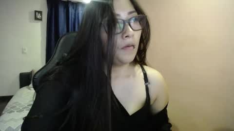 Mia zoe online show from January 9, 3:26 am