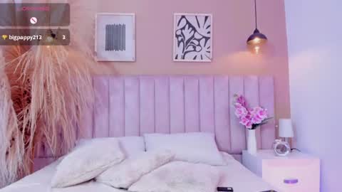 mia__bailey_ online show from July 23, 10:08 pm