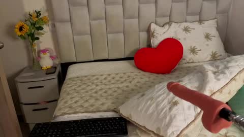 Mia adams  online show from May 27, 8:39 pm