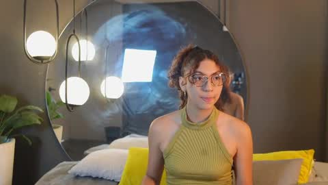 Belmont and Mia online show from June 4, 6:47 pm